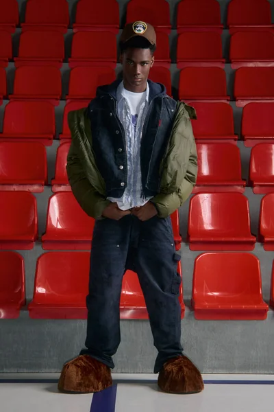 Look 27